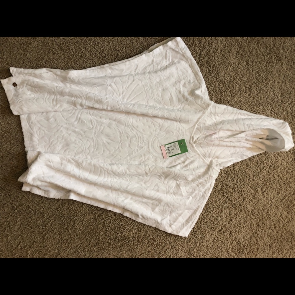 Lily Pulitzer girl cover up